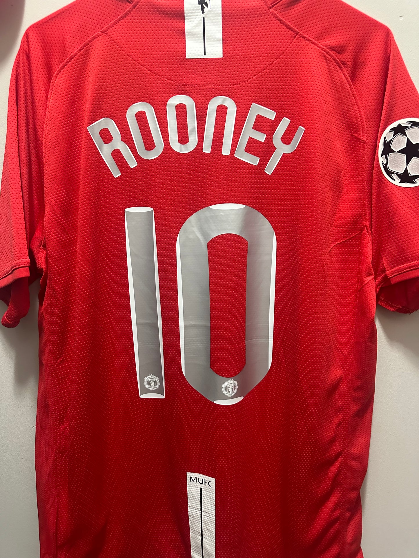 Manchester United RETRO Adult Large ROONEY! Home Champions League Edition